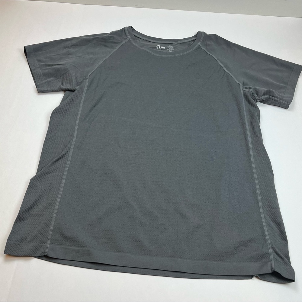 Zyia Active Mens‎ Size XL Grey Gray Athletic Short Sleeve Crewneck Shirt *FLAW
